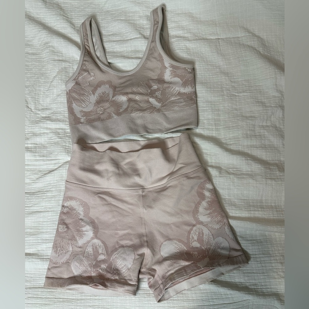 Aerie Matching Set